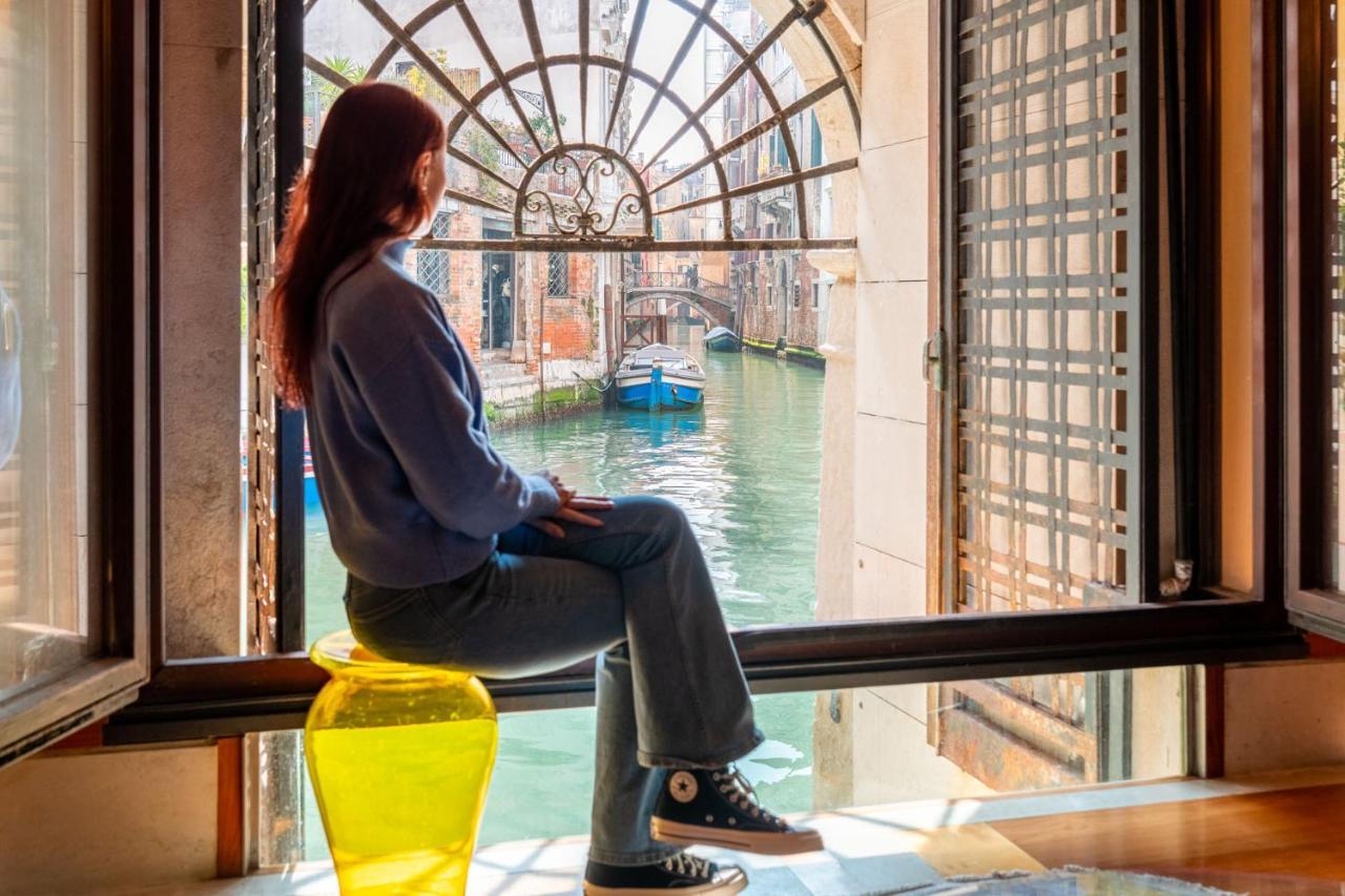 Dom wakacyjny Casa Flavia Ai Morosini - Luxury With Canal View *