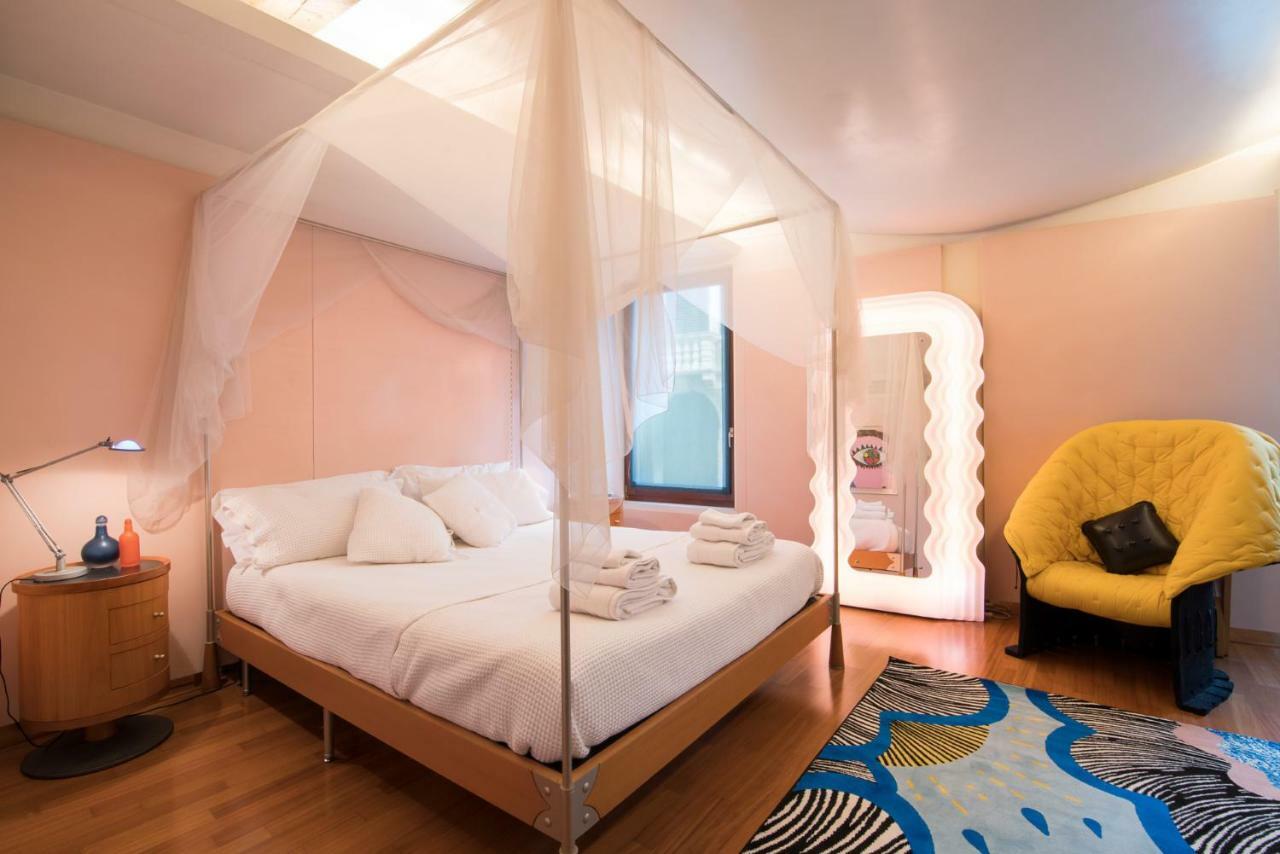 Casa Flavia Ai Morosini - Luxury With Canal View Dom wakacyjny *