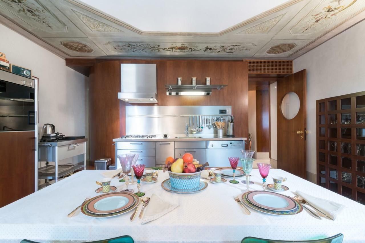 Dom wakacyjny Casa Flavia Ai Morosini - Luxury With Canal View